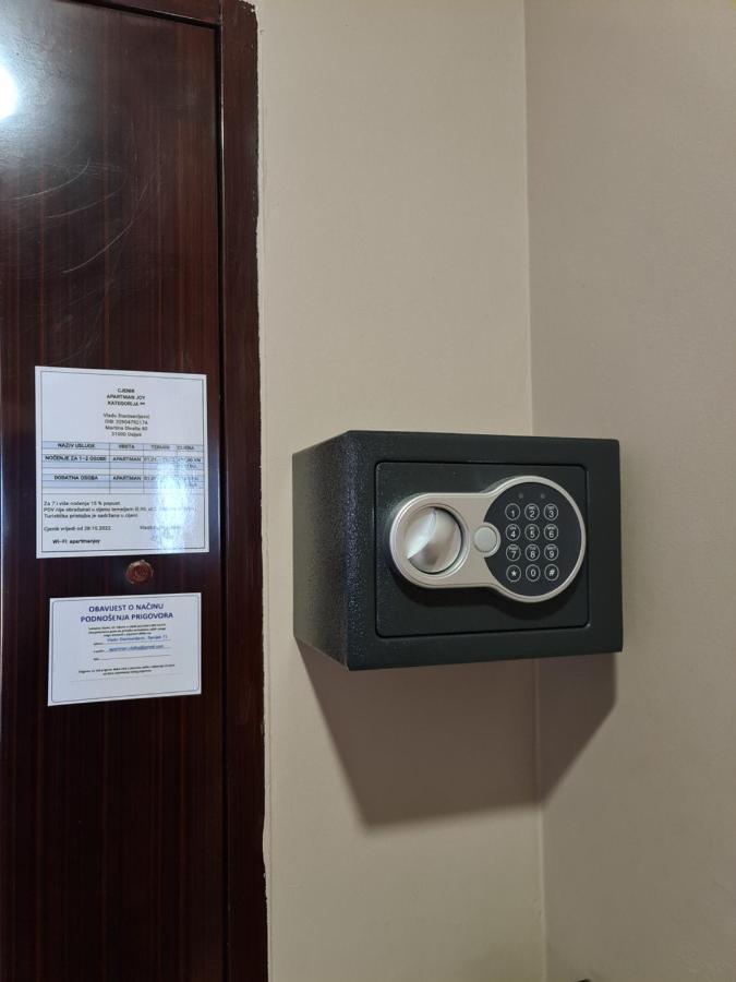 Apartman *Joy* Осієк Екстер'єр фото